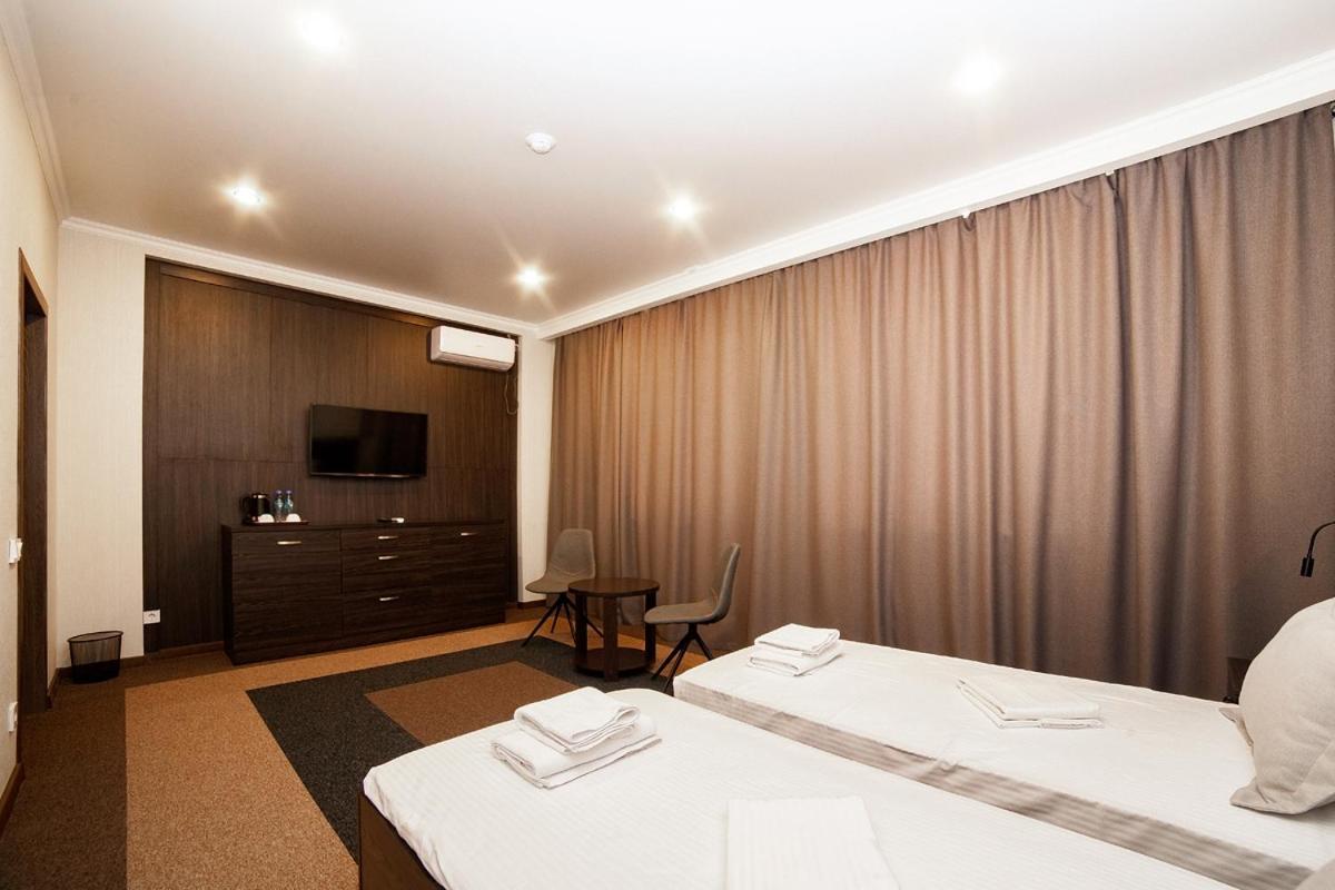 Meridian คารากันดี ภายนอก รูปภาพ