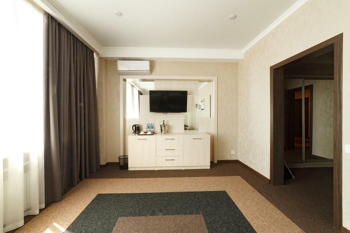 Meridian คารากันดี ภายนอก รูปภาพ