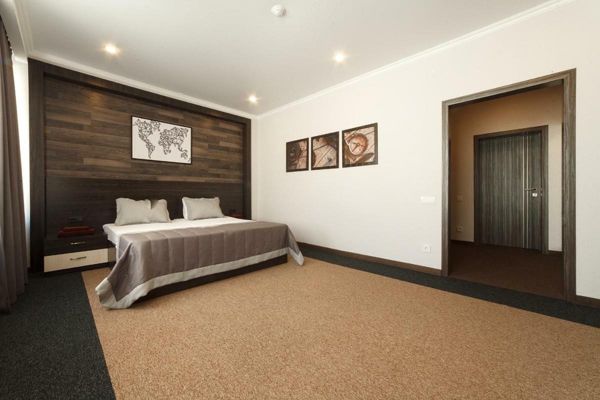 Meridian คารากันดี ภายนอก รูปภาพ